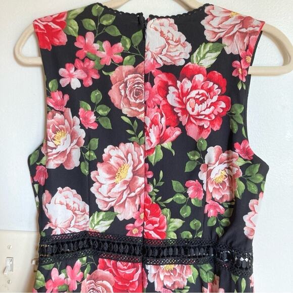 Disney Juniors M Black Pink Floral Crochet Trim Dress Coquette Romantic Feminine - Picture 5 of 7